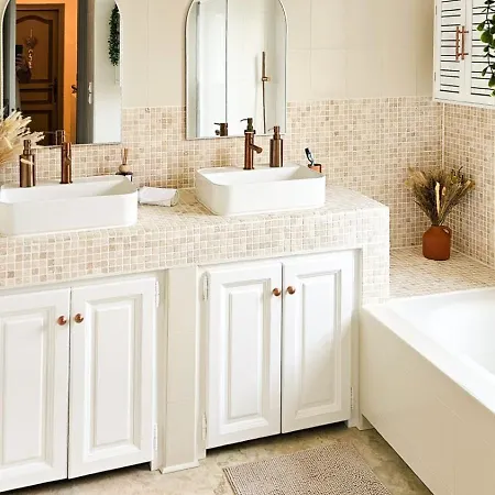Villa For 6 Guests - Private Pool - Close To The Beaches *